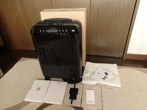 【リモワ RIMOWA】 エッセンシャルライト(ESSENTIAL LITE Cabin S) 823.52 グロスブラック 機内持込サイズ★使用歴少・美品!!★