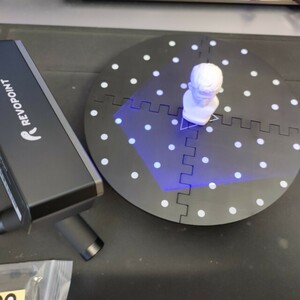 動作確認のみ/動作OK　Revopoint MINI　ブルーライト　3Dスキャナー　ターンテーブルセット