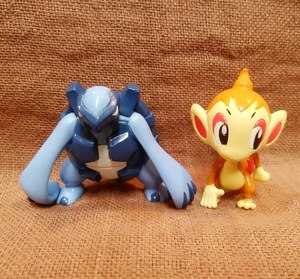 任天堂 ポケットモンスター ポケモン モンスターコレクション モンコレ アバゴーラ ヒコザル フィギュア 2体 まとめて セット まとめ売り