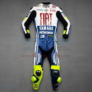 海外 送料込み 　高品質　バレンティーノ・ロッシ　VR46 レーシングレザースーツ　MOTOGP サイズ各種　レプリカ　3