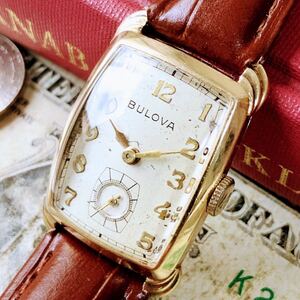 #3331【シックでお洒落】メンズ 腕時計 ブローバ 機械式 手巻き BULOVA 金メッキ 動作品 1940年代 アンティーク ヴィンテージ 17石 四角