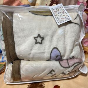 1円からスタート(*´`*)新品☆ディズニーシー★ダッフィー＆フレンズ 毛布☆