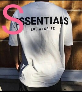 FOG ESSENTIALS エッセンシャルズ LA限定 リフレクターロゴ バックプリントTシャツ カットソー ユニセックスFear of God サイズホワイト