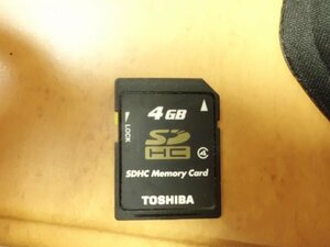 ☆TOSHIBA SDカード 4GB☆