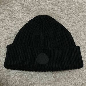 【貴重】MONCLER/モンクレールのニットキャップ　黒ワッペン　ブラック