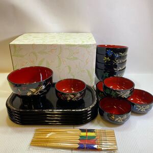 樹脂製 漆器 花づくしファミリーセット 椀 小鉢 長手盆 箸 箸置き 五色 5客セット 花柄 和食器 丼 お盆 未使用