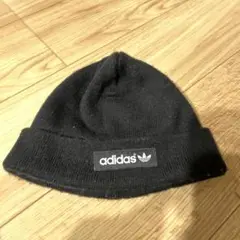 adidas ブラック ニット帽 フリーサイズ