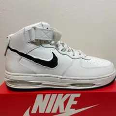 30㎝ NIKE エア フォース 1 MID EVO 　FB1374-101