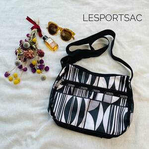 定番☆　軽くて便利♪　LeSportsac　CLASSIC HOBO　ショルダーバッグ　ブラック 　自分好みのプリントを見つけよう♪