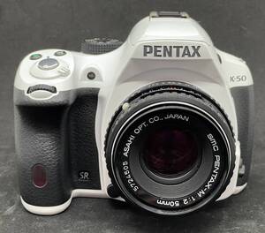 MF専用機に! 格安スタート! ペンタックス PENTAX K-50 ホワイト SMC-M 50mm F2 付 実用向け 本体・社外バッテリーのみ デジタル一眼