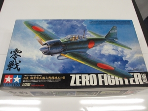  　　　　タミヤ　１/３２　三菱　海軍零式艦上戦闘機五二型　零戦　プラモデル　