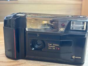 YASHICA T2D