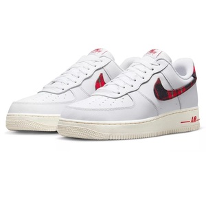 ☆NIKE AIR FORCE 1 