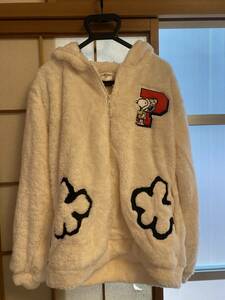 ●ユニバーサルスタジオ　USJ　ユニバ　スヌーピー　SNOOPY　フード付き　パーカー　コスプレ　新品　タグ付き　M@ユニバレオ　@コナン2