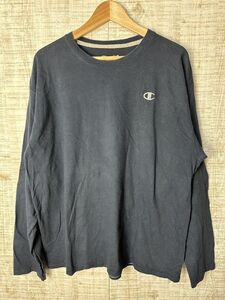 ☆ビッグサイズ US古着 Champion チャンピオン ロンT 長袖 Tシャツ ロゴ刺繍 ネイビー紺【XL】コットン　　　　　　　◆4287◆