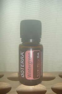 ★即決★doTERRA ドテラ ウィンターグリーン 15ml エッセンシャルオイル 27.04★美品★