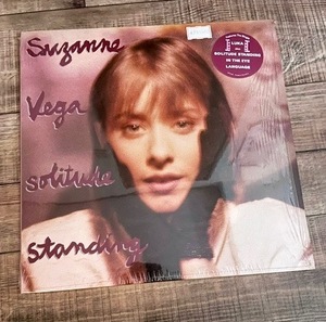 LP■Suzanne Vega★スザンヌ・ヴェガ「Solitude Standing 孤独(ひとり)」瑞々しい感性と鋭さを併せ持つ詞世界、LUKA、Tom