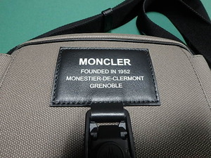 試着程度☆MONCLER☆NAKOA　CROSS BODY　ボディバッグ