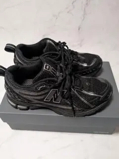 美品　New Balance M1906RCH 27cm ブラック　m1906r