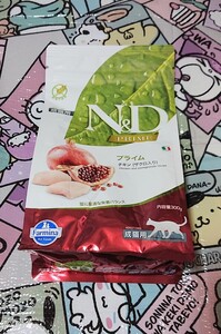 N&D プライム チキン（ザクロ入り）成猫用　ドライフード　300ｇ　キャットフード　プレミアムフード　N&D (ナチュラル&デリシャス)