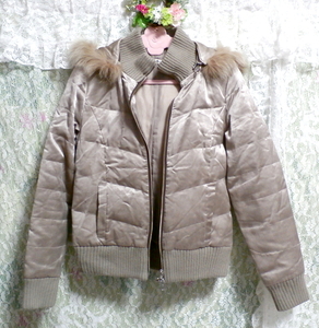 光沢ベージュ亜麻色ブルーフォックスファー毛皮フードダウンコート/アウター Shiny beige flax color blue fox fur hooded down coat/outer