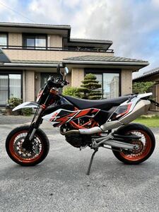 KTM 690SMC-R ABS （2014年式）