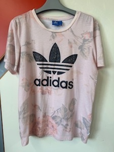 【送料無料】adidas originals ピンク　薔薇　Tシャツ　L