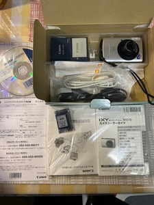 キャノン　イクシー910　CANON IXY 910 IS 箱、付属品、バッテリー2個付き、動作不良（レンズエラー）　