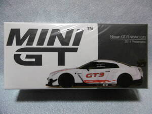 開封未使用品 MINI GT 327 Nissan GT-R NISMO GT3 2018 Presentation 左ハンドル