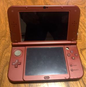 Nintendo New 3DSLL メタリックレッド