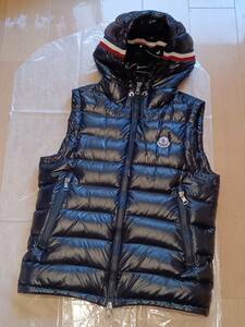 新品同様 MONCLER モンクレール LANOUX GILET ダウンベスト BLACK