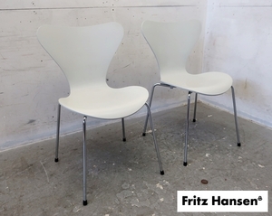 ■P294■フリッツハンセン/Fritz Hansen■デンマーク■セブンチェア■2脚セット■ラッカー/パール■14.4万円■アルネ・ヤコブセン■北欧