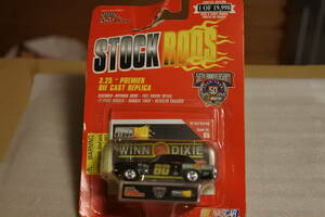 1/64　 レーシングチャンピオン　STOCK　RODS　ナスカー　64　フォード　ムスタング　＃60　レアモデル