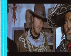 夕陽のガンマン 35mm映画フィルム クリントイーストウッド as モンコ セルジオレオーネ監督 ■FOR A FEW DOLLARS MORE 連続５コマ