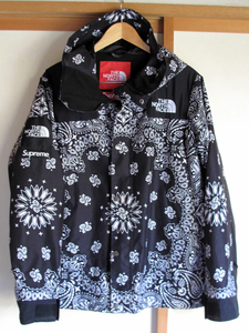 シュプリーム × ノースフェイス マウンテンパーカー 14AW Bandana Mountain Parka バンダナ/ペイズリー BLK/WHT 希少ビックサイズXL