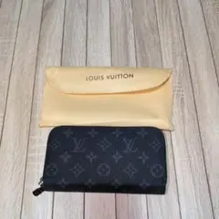 Louis Vuitton 二つ折り財布 黒 レザー モノグラム