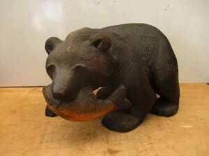熊　木彫り　彫刻　置物