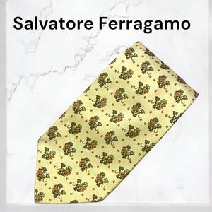 Salvatore Ferragamo サルヴァトーレ・フェラガモ ネクタイ 絹 総柄 シルク イタリア製 イエロー 黄色 美品 プリント 動物 ビジネス 通勤 