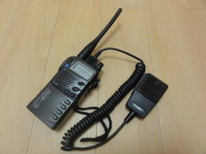 【中古】ICOM アイコム 144/430MHzハンディ機 IC-S7D スピーカーマイク（コメットCA-M1）付　状態は説明文を確認下さい。