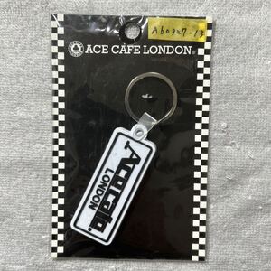 ★ ACE CAFE LONDON エースカフェ ロンドン キーホルダー ラバー 角タイプ 新品 A60327-13