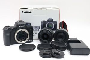 2000ショット以下■ほぼ新品■ CANON ミラーレス一眼カメラ EOS Kiss M ダブルレンズキット ブラック