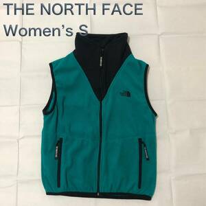 【送料無料】THE NORTH FACE ジップアップフリースベスト　黒×緑系切り返し　レディースSサイズ　ザノースフェイスアウトドア登山