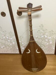 【現状品】和楽器 琵琶 びわ 木製 和楽器 弦楽器 本体のみ 全長約97cm ★0510