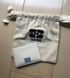 GANNI ホワイト レザー カードケース