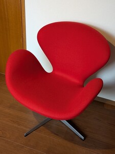 美品 スワンチェア swanchair　アルネ・ヤコブセン 　レッド　フリッツ・ハンセン　シリアルナンバー入り