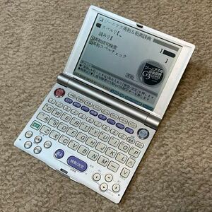 シャープ　電子辞書 PW-A8200