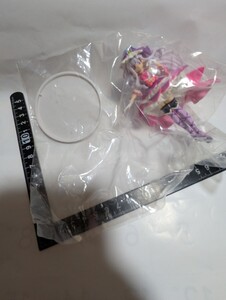 HUGっと！プリキュア　キューティーフィギュア　ナイロン未開封　中古