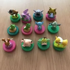 ポケモンスタンプ　ガチャガチャ　サンダース