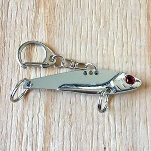 新品同様 BEAMS Metal Vibration Lure Keyholder ビームス メタルバイブレーション ルアー型キーホルダー Blackbass Seabass Thunderfish