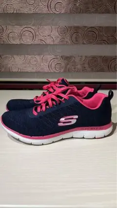 Skechers スニーカー ネイビー/ピンク中古品24cm